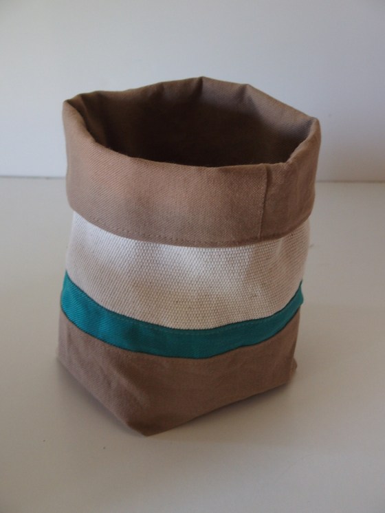 corbeille-couleursbobines- Réf.90627