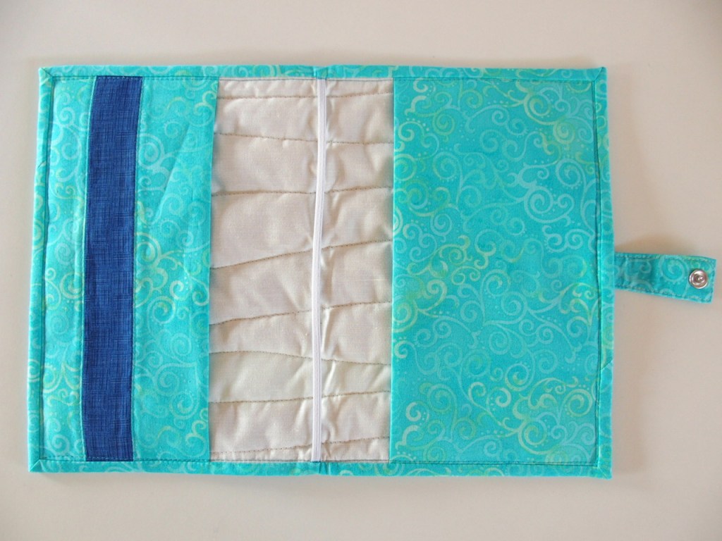 Etui_Carnet de sante_CouleursBobines_Réf.W0408